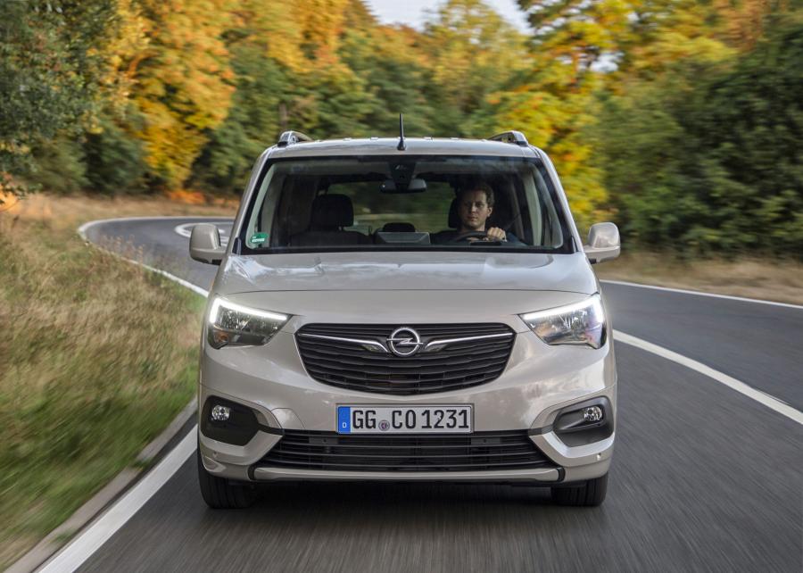  Opel Combo Life XL 2018 года  (фото 7 из 8)